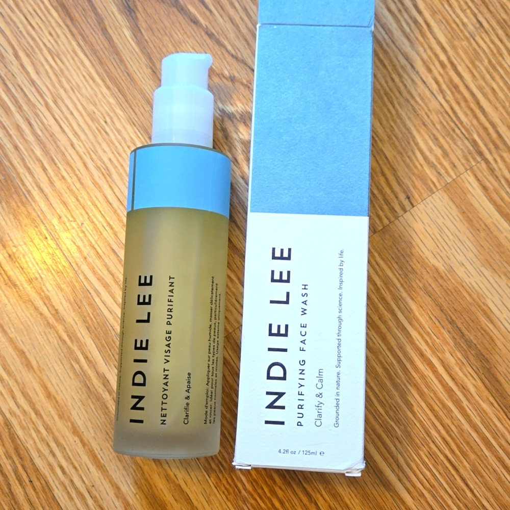 Purifying Face Wash